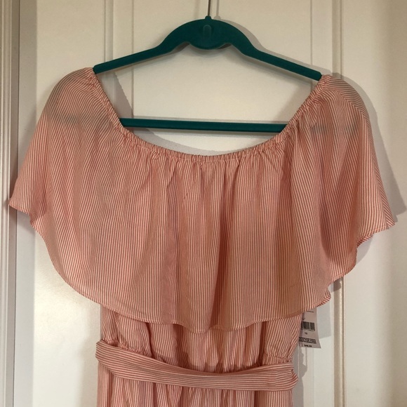 NWT SIZE 12 & 14 PINK AND WHITE MAXI DRESS - Picture 2 of 8